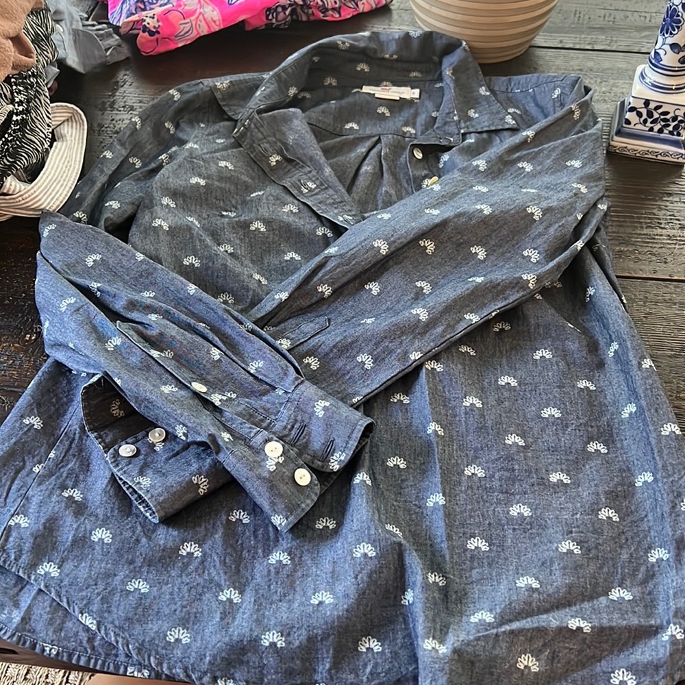 Vineyard vines long sleeve